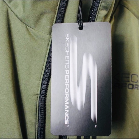 NEW SKECHERS Apparel GO Shields Green Jacket-Small - Picture 4 of 6